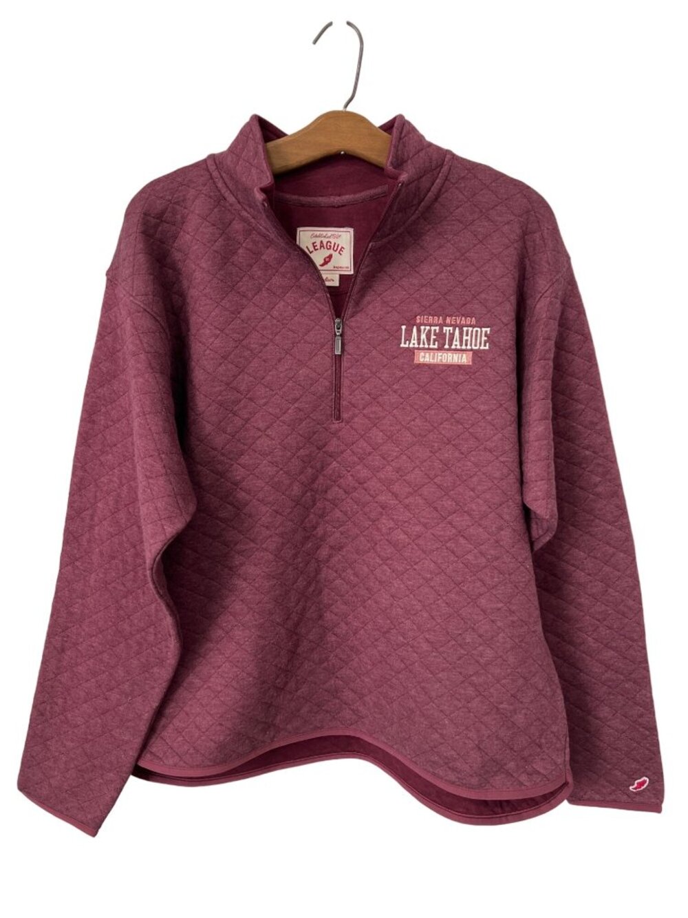 League 91 Quilted Pullover Medium Quarter Zip Sierra Nevada Lake Tahoe Red NEW